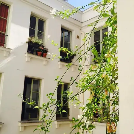 Romantic Near Le Marais Διαμέρισμα